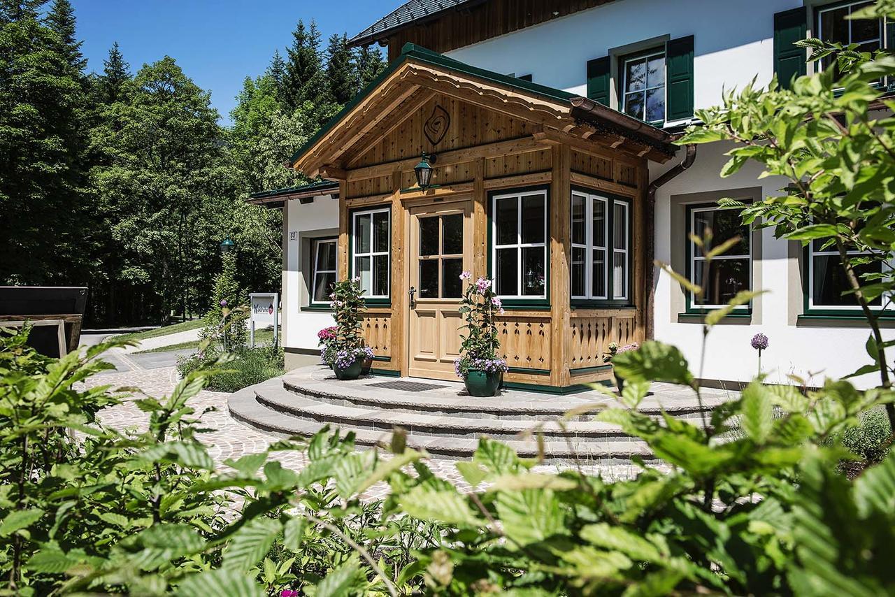 Waldruhe - Bett, Fruehstueck & Ein Laecheln Panzió Bad Aussee Kültér fotó